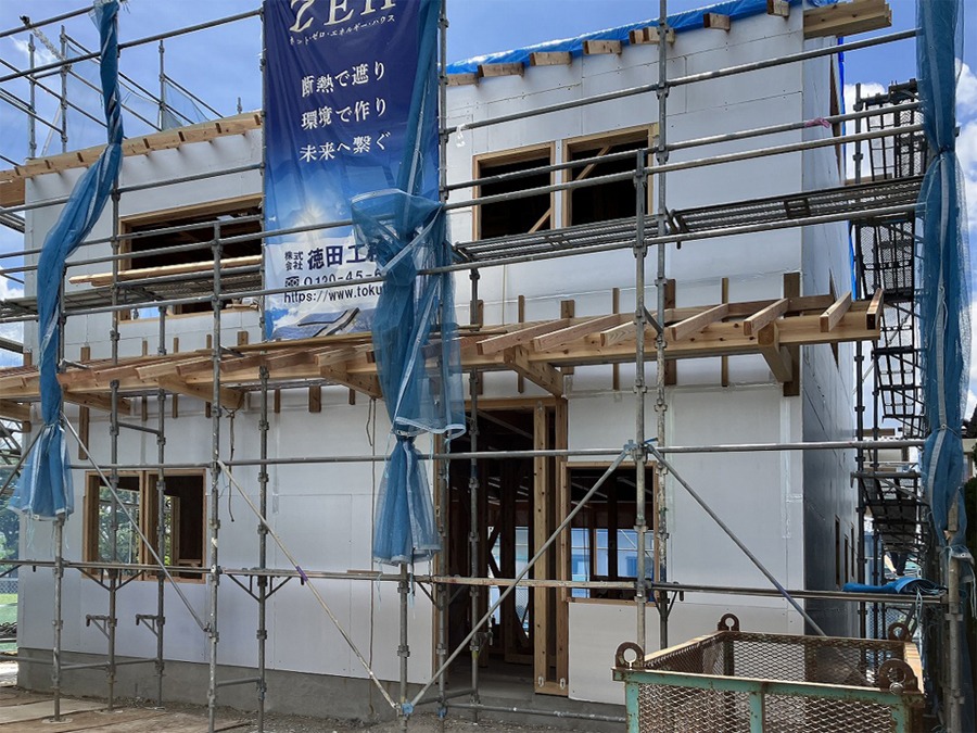 外断熱・遮熱工法による高性能住宅